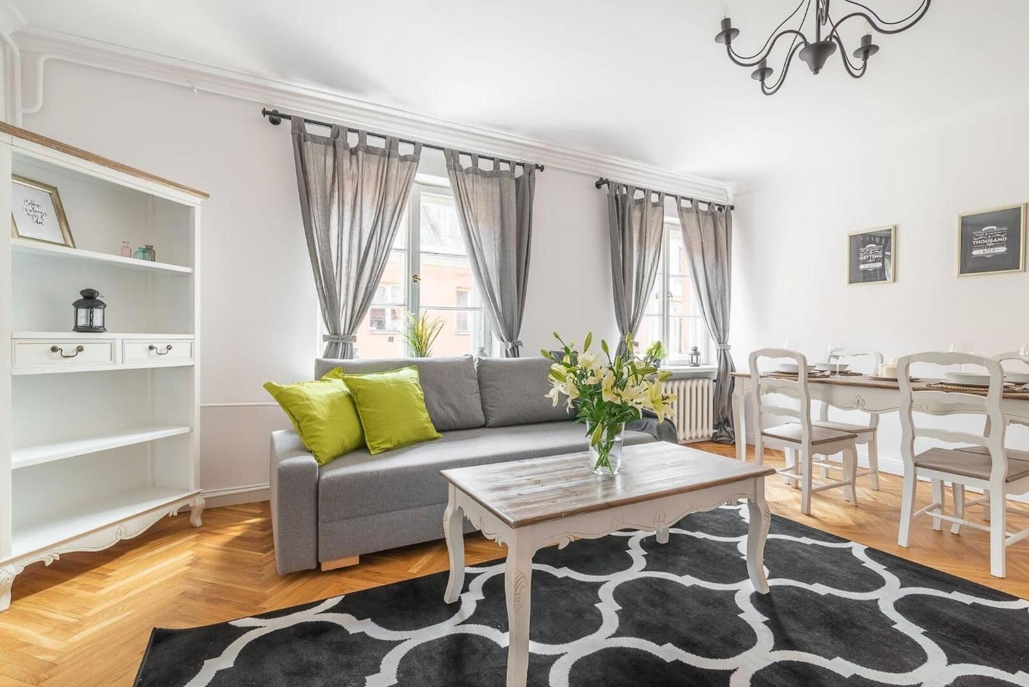 Senatorska 7 By Noclegi Renters وارسو المظهر الخارجي الصورة